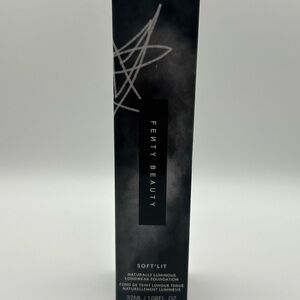 Fenty Beauty Soft+Lit Foundation Box - Black